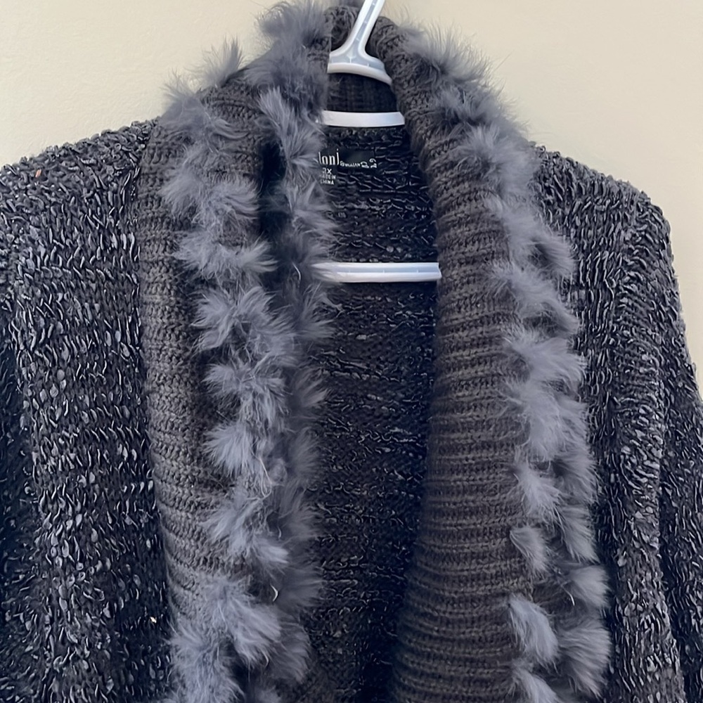 [2XL]Sioni Snap Button Rabbit Fur Trim Mixed Texture Cardigan - Picture 2 of 13